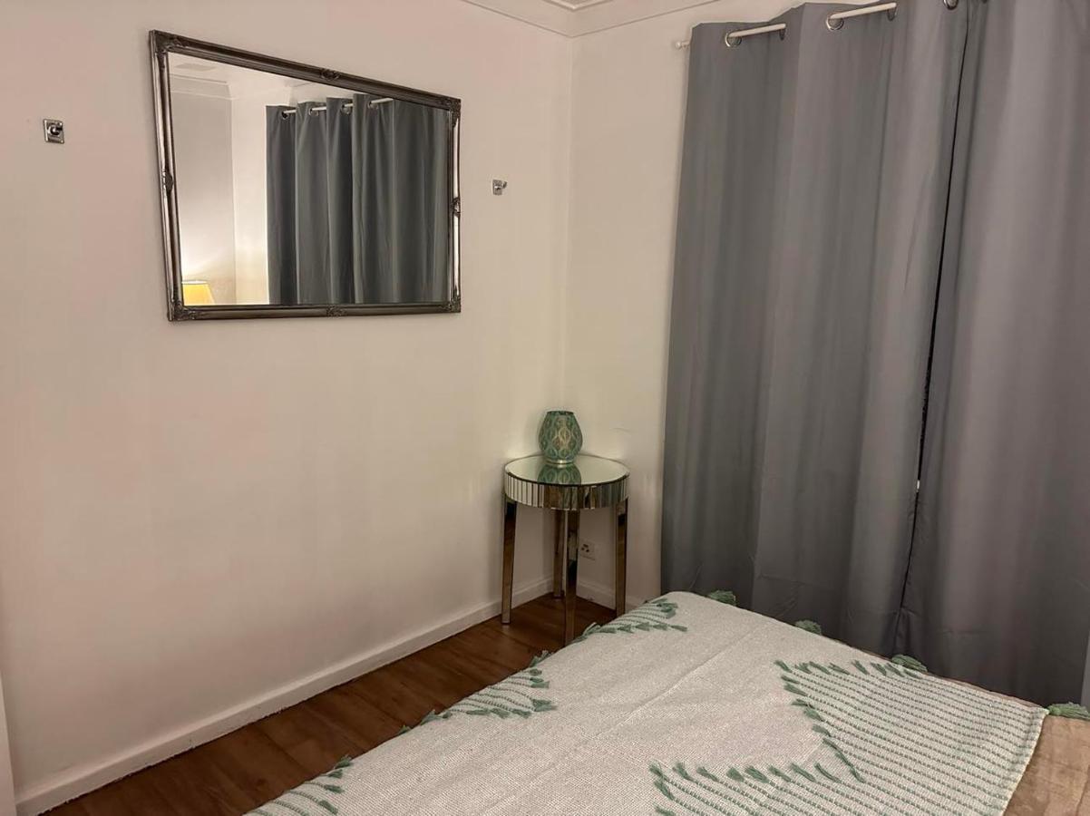 Cozy Inn Perth Extérieur photo